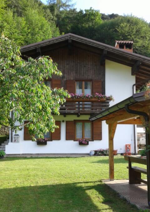 Chalet Monica Molina di Ledro Eksteriør billede